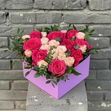 Цветочная композиция из Розы в коробке в Агроном