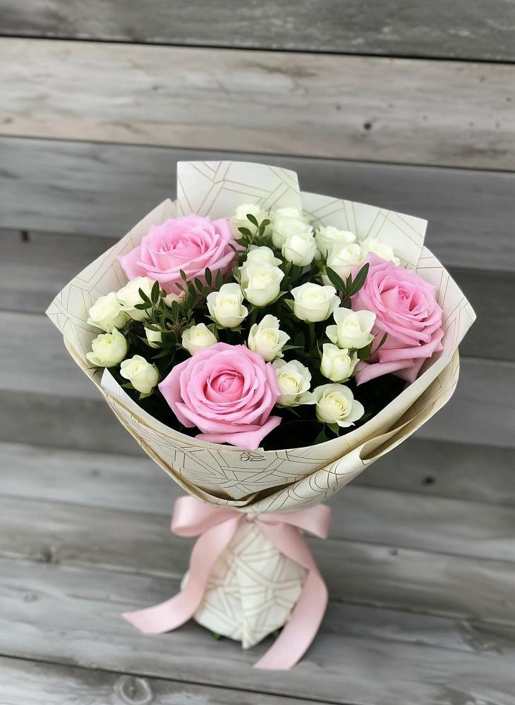 Букет цветов из: Розы в Агроном