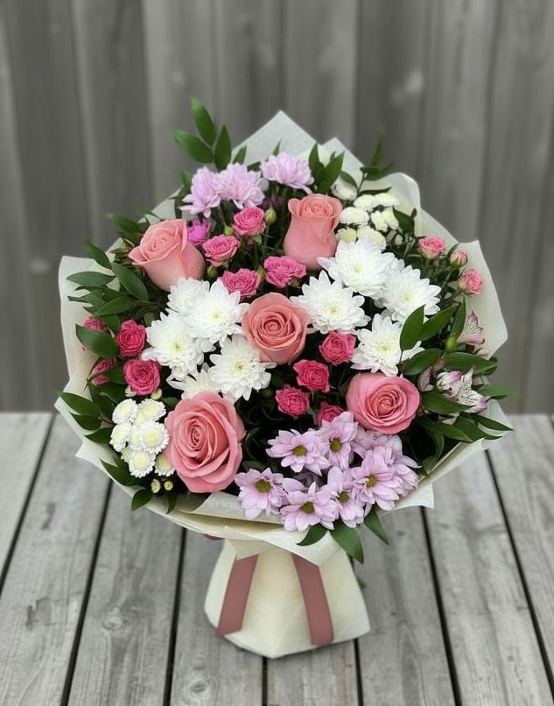 Букет цветов из: Альстромерии, Гвоздики, Розы и Хризантемы в Агроном