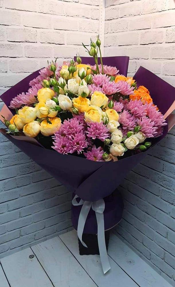 Букет цветов из: Хризантемы и Розы в Агроном