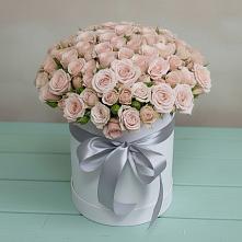 Цветочная композиция из Розы в шляпной коробке в Агроном