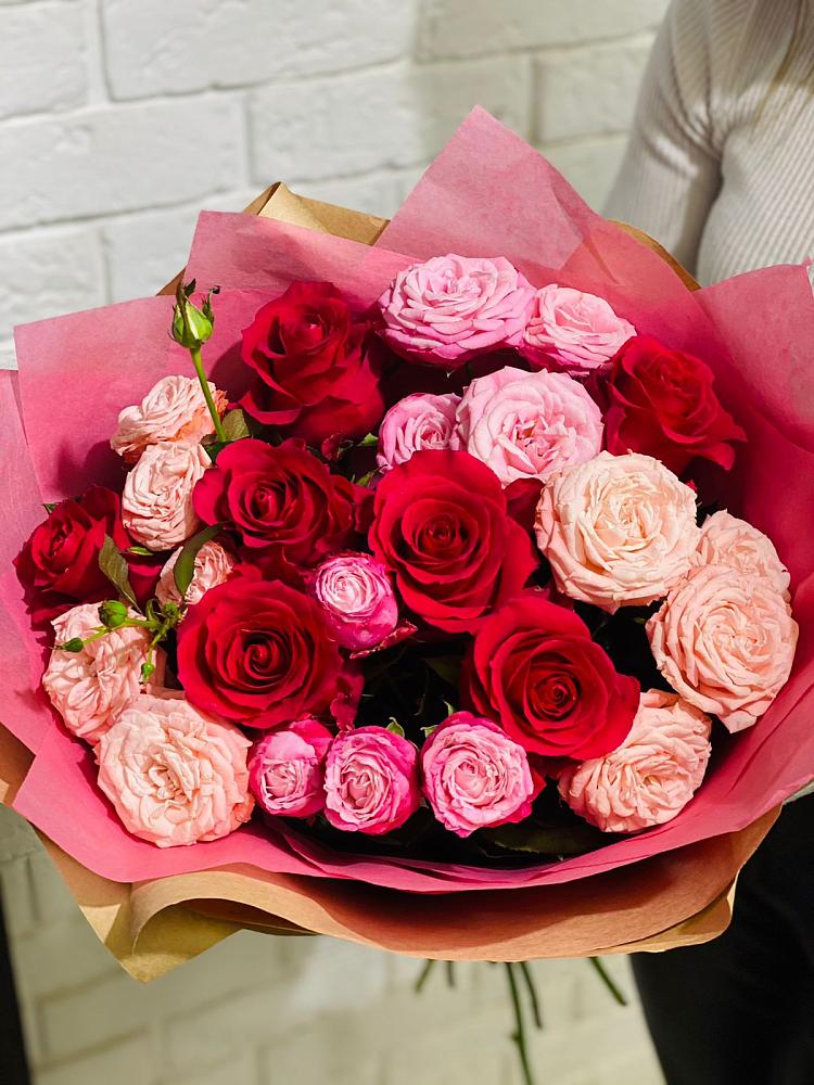 Букет цветов из: Розы в Агроном