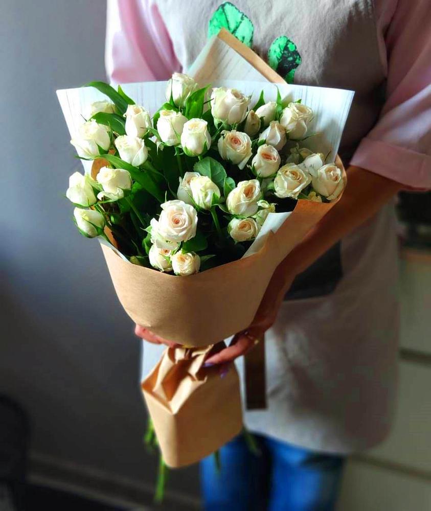 Букет цветов из: Розы в Агроном