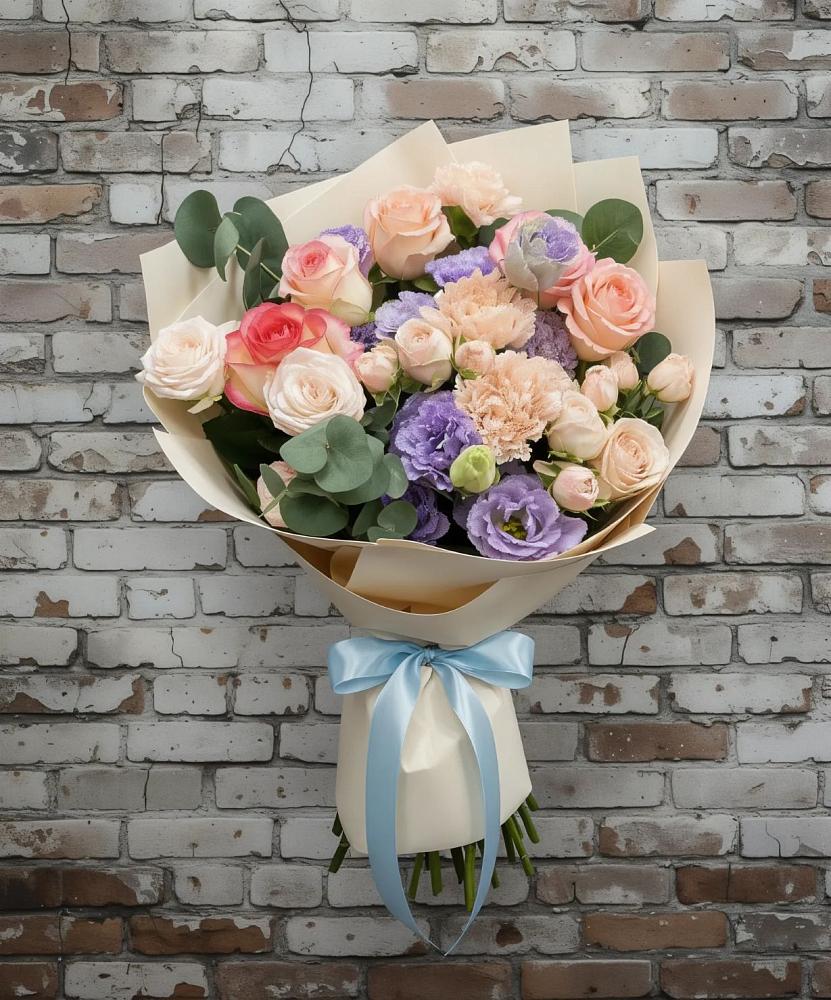 Букет цветов из: Розы, Лизиантусы и Гвоздики в Агроном