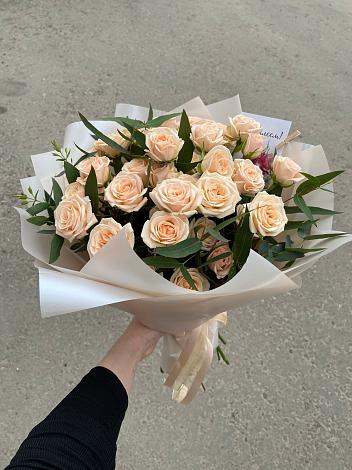 Букет Кремовые розы Латте в Агроном