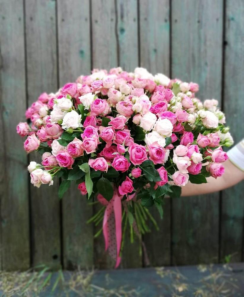 Букет Розовые кустовые розы Натали и Лав Лидия в Агроном