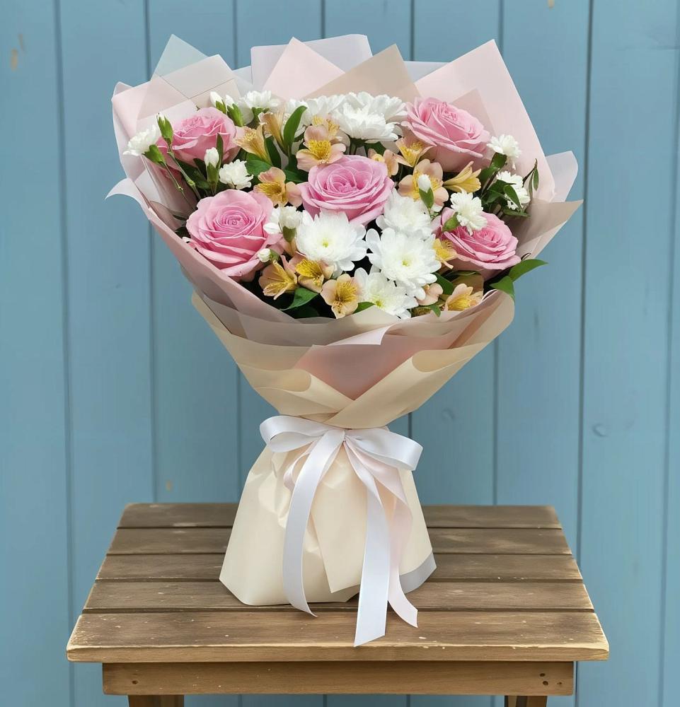 Букет цветов из: Гвоздики, Орхидеи и Розы в Агроном