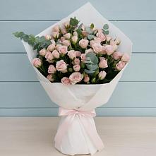 Букет цветов из:  Розы в Агроном